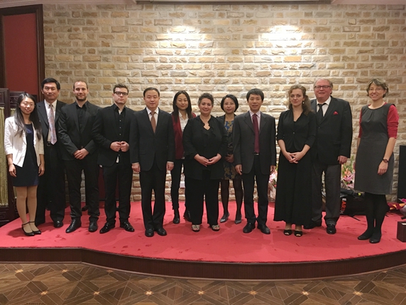 户会长会见音乐山庄代表团一行